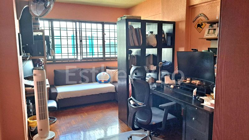 5 Room (5I) HDB for Sale in  311 Jurong East Street 32 - Image 4