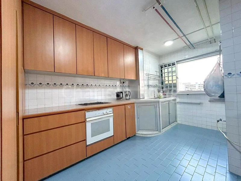 Maisonette HDB for Sale in  137 Bedok Reservoir Road - Image 7