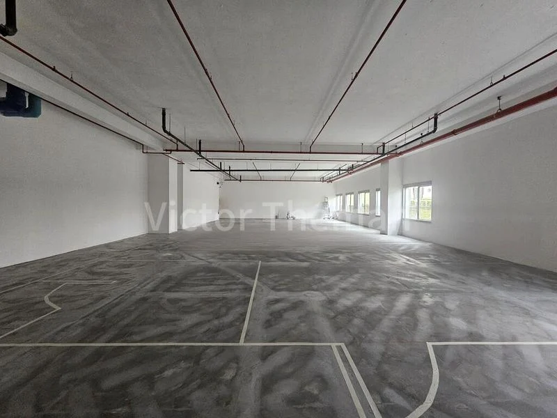 The Capricorn: 1 Shop in a Prime Complex on Main Street - Image 4