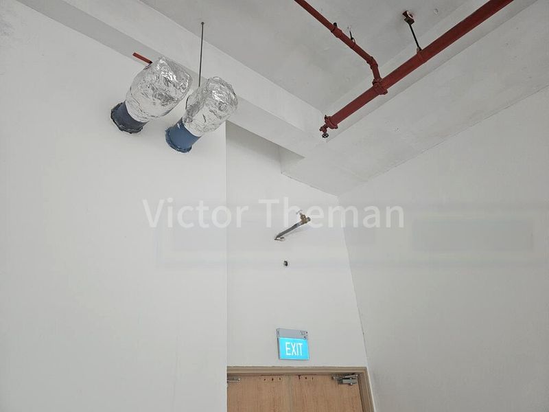 The Capricorn: 1 Shop in a Prime Complex on Main Street - Image 3