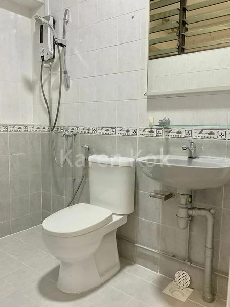 4 Room (4A) HDB for Rent in  437 Fajar Road - Image 7