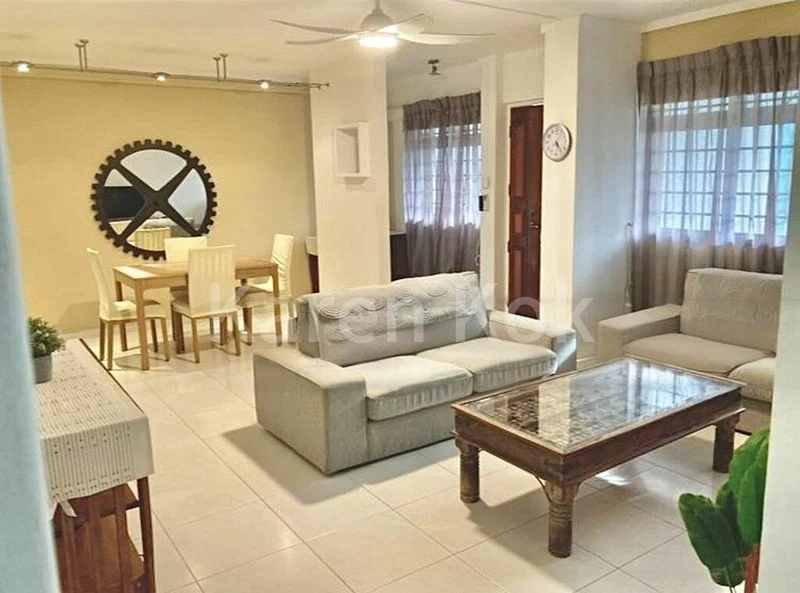 4 Room (4A) HDB for Rent in  437 Fajar Road - Image 1