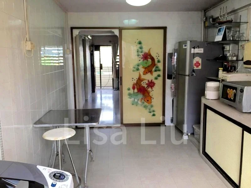 Common Room (HDB) for Rent in  75 Marine Drive - Image 3