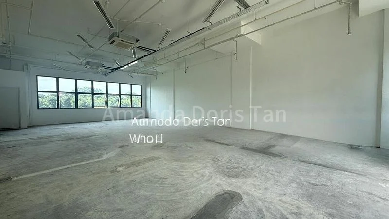 Light Industrial (B1) for Sale: Tradehub 21 - Image 4