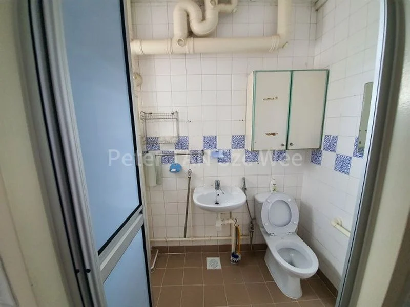 Common Room (HDB) for Rent in  171 Lorong 1 Toa Payoh - Image 2