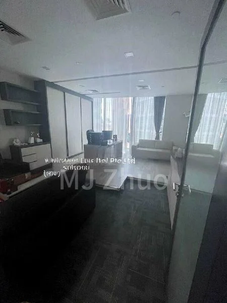 Office for Rent: Plus, 2,500 Sq Ft, 123 Main Street - Image 5