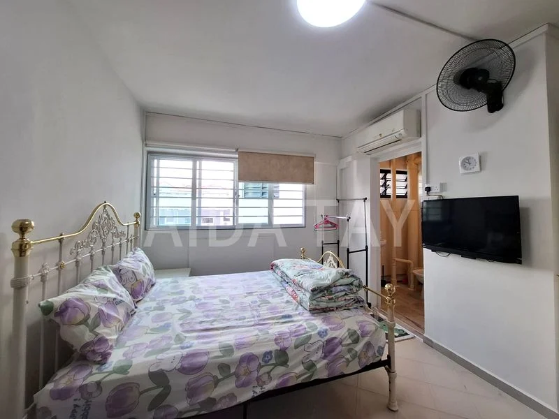 Master Room (HDB) for Rent in  314 Jurong East Street 32 - Image 1