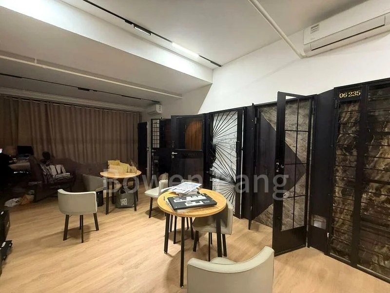 Light Industrial (B1) for Rent: Woodlands Horizon - Image 3