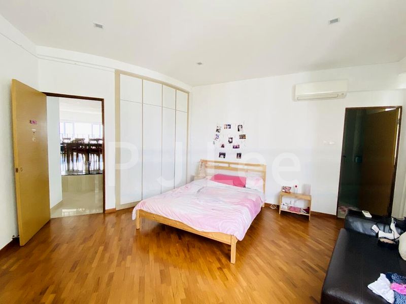 4 Bed Condo for Sale in  The Draycott - Image 9