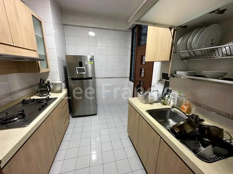 Common Room (Condo) for Rent in  Parc Oasis - Image 9