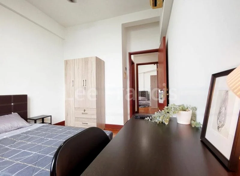 Common Room (Condo) for Rent in  Parc Oasis - Image 4