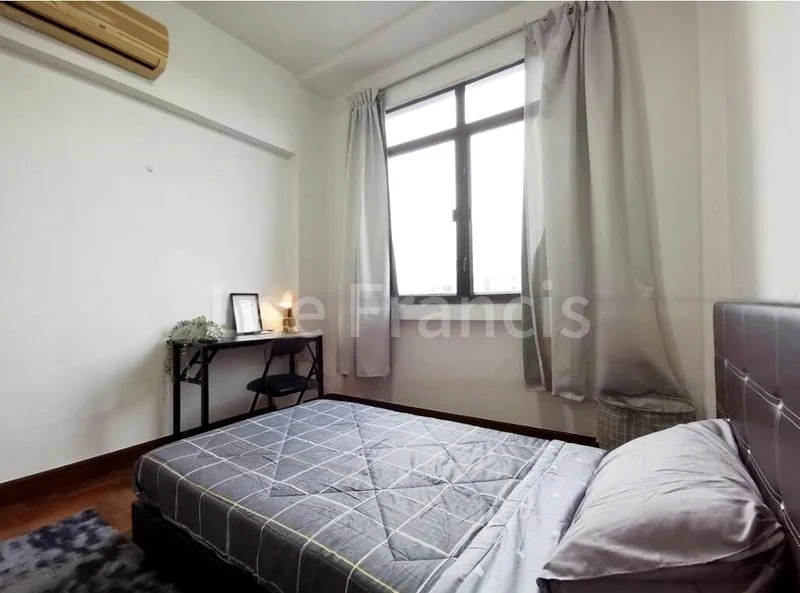 Common Room (Condo) for Rent in  Parc Oasis - Image 3