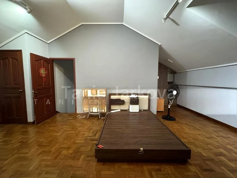 Master Room (Landed) for Rent in  Serangoon North Avenue 1 - Image 3