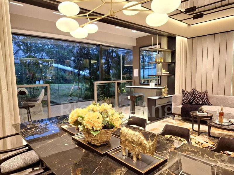 5 Bed Condo for Sale in  Zion Road - Image 1