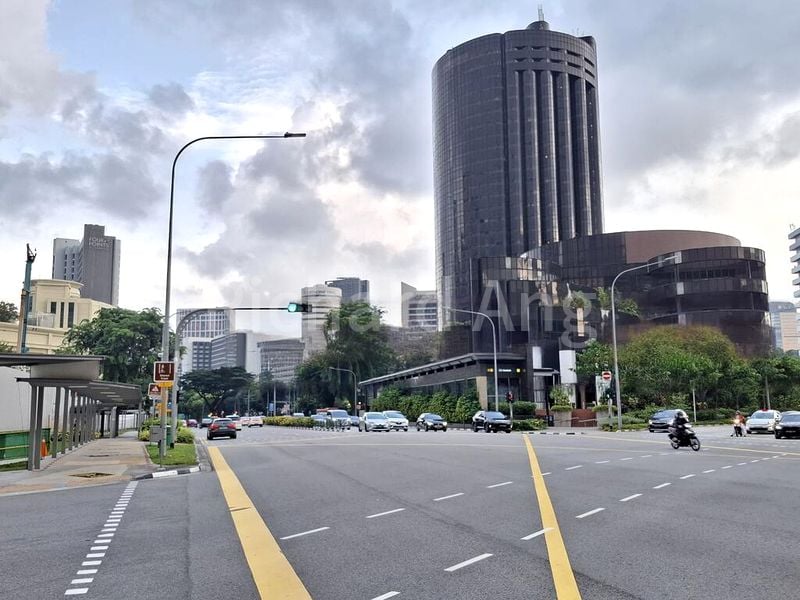 5 Bed Condo for Sale in  Zion Road - Image 11