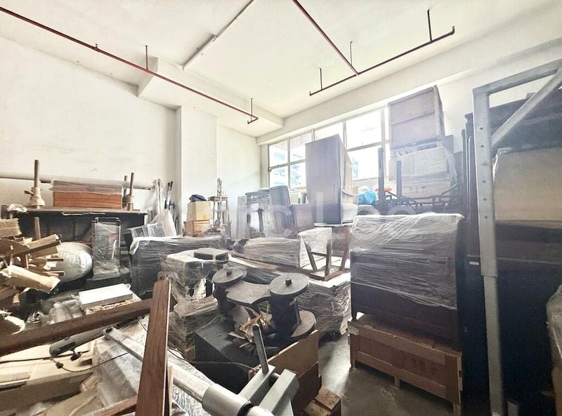 Light Industrial (B1) for Sale: Elite Industrial Building II - Image 3