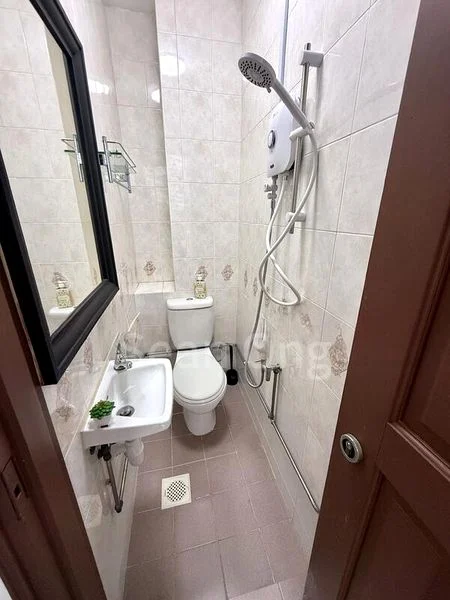 Common Room (Condo) for Rent in  Tanglin Regency - Image 2