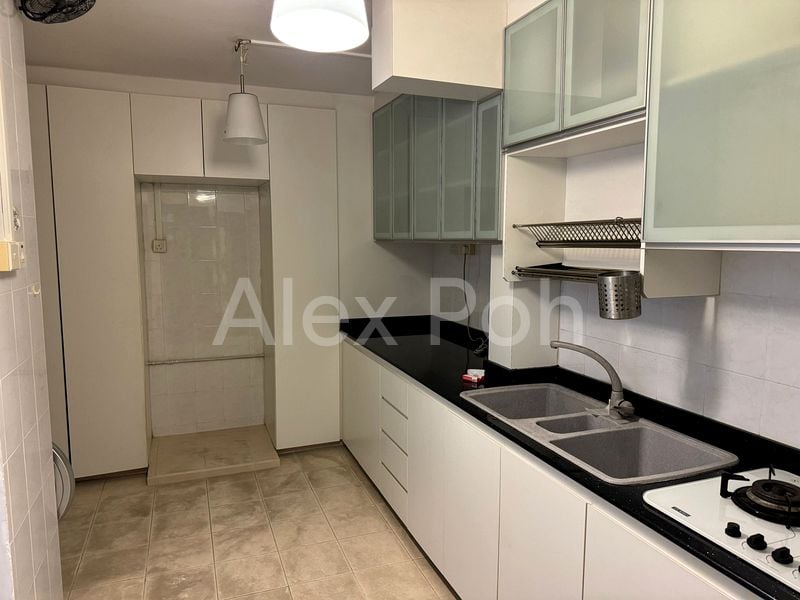 Common Room (HDB) for Rent in 535 Serangoon North Avenue 4 - Image 2