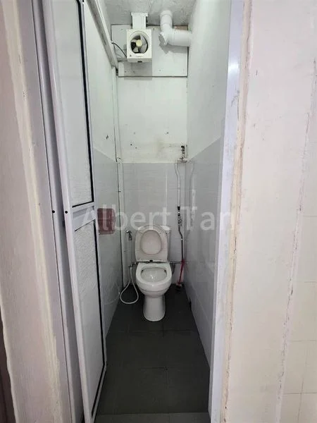 Shop / Shophouse for Rent in  Marine Terrace Haven - Image 5