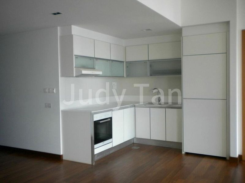 2 Bed Apartment (Condo) for Rent in  The Sail @ Marina Bay - Image 6