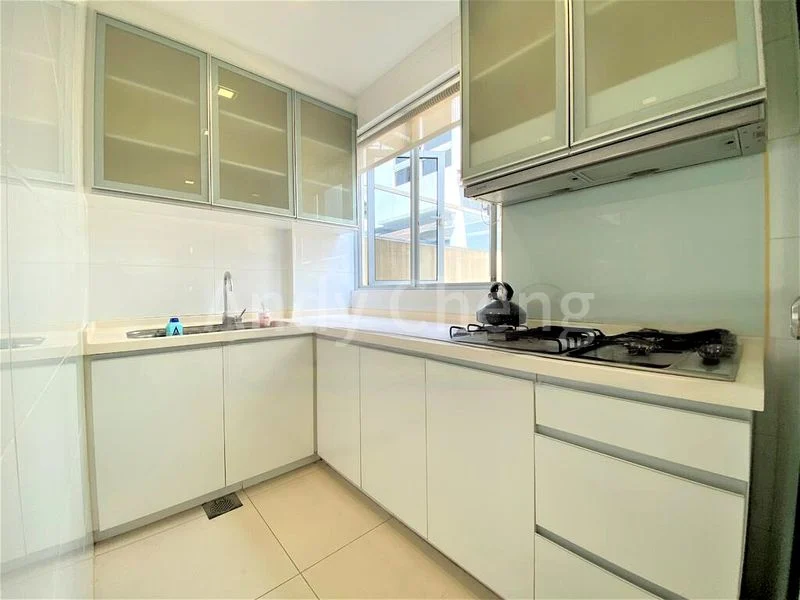 5 Bed Bungalow (Landed) for Rent in  Dunsfold Residences - Image 12