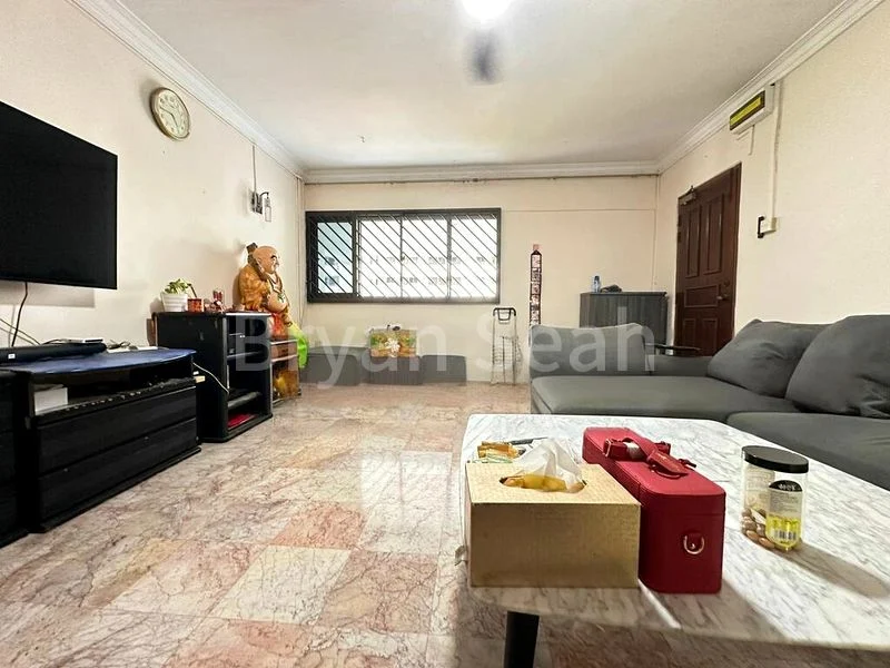 4 Room (4NG) HDB for Sale in  231 Ang Mo Kio Avenue 3 - Image 1