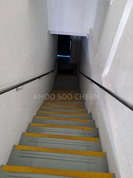 Other Retail for Rent: 201E Tampines Street 23 - Image 2