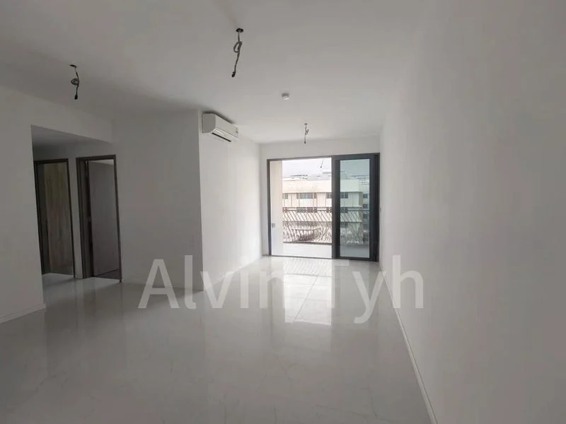 3 Bed Executive Condo for Sale in  Ola - Image 3