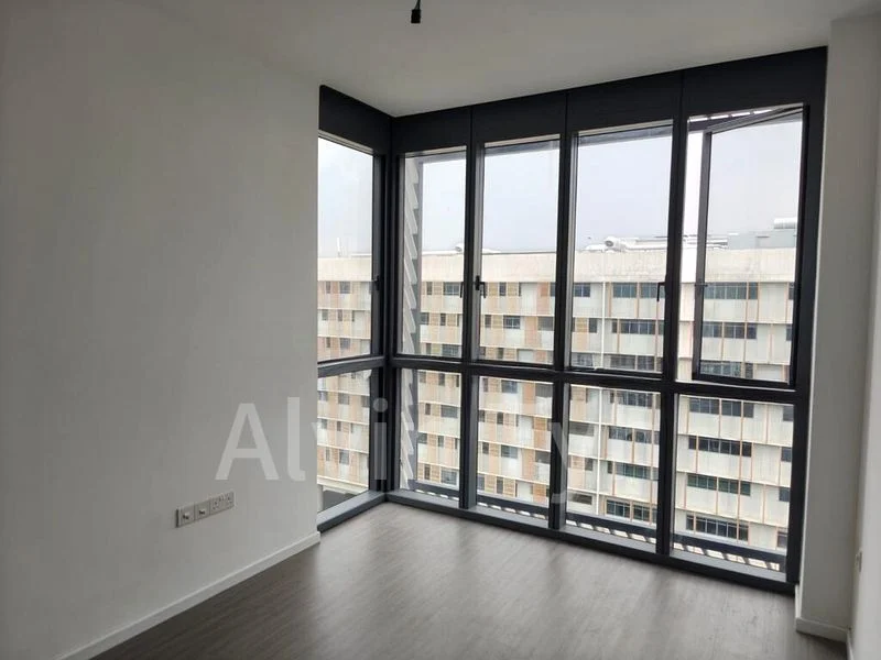 3 Bed Executive Condo for Sale in  Ola - Image 8