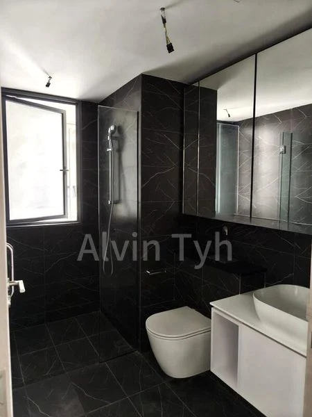 3 Bed Executive Condo for Sale in  Ola - Image 7