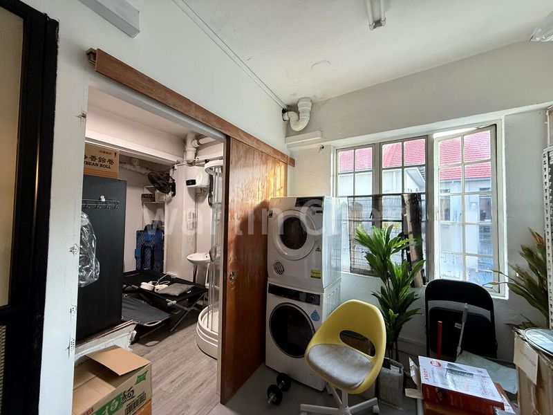 Shop / Shophouse for Rent: Shophouse w/ Mezzanine Office, Retail Interior Design for Hair Salon - Image 9
