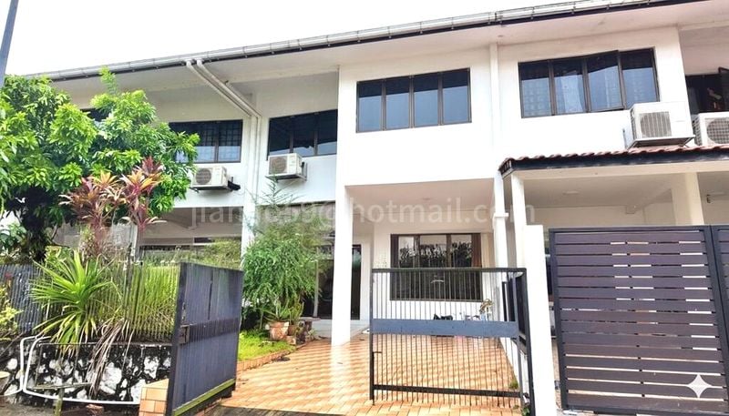 4 Bed Terraced House (Landed) for Sale in  Soo Chow Garden - Image 1