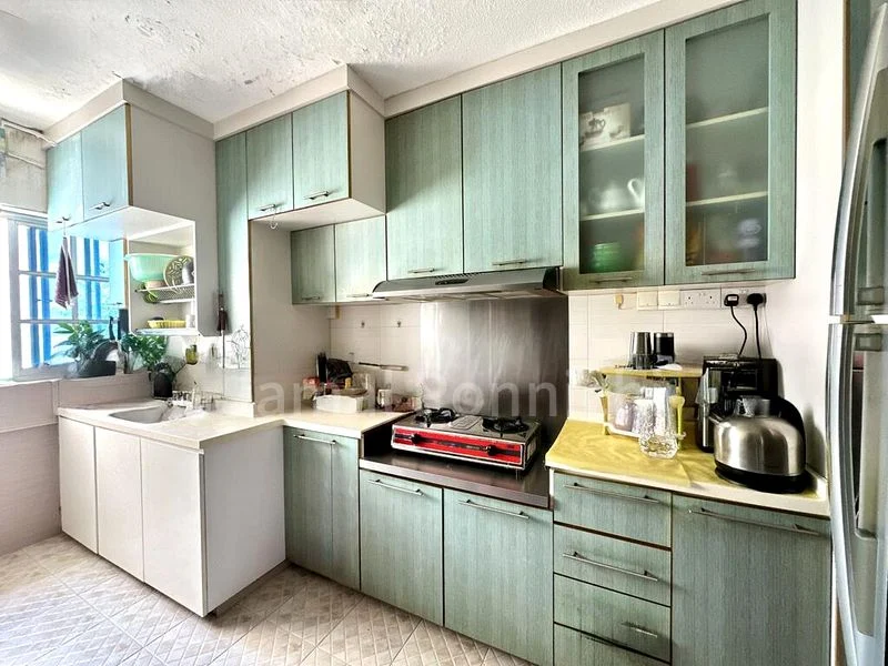 Maisonette HDB for Sale in 354 Bukit Batok Street 31 - Image 4