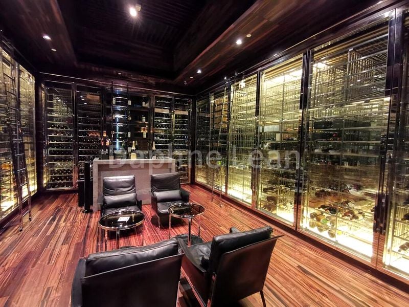 4 Bed Condo for Rent in  The Orchard Residences - Image 4