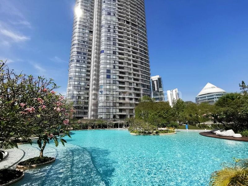 4 Bed Condo for Rent in  The Orchard Residences - Image 1