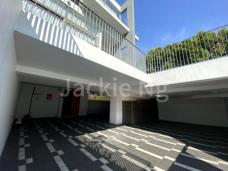 5 Bed Bungalow (Landed) for Rent in  Dunearn Estate - Image 4