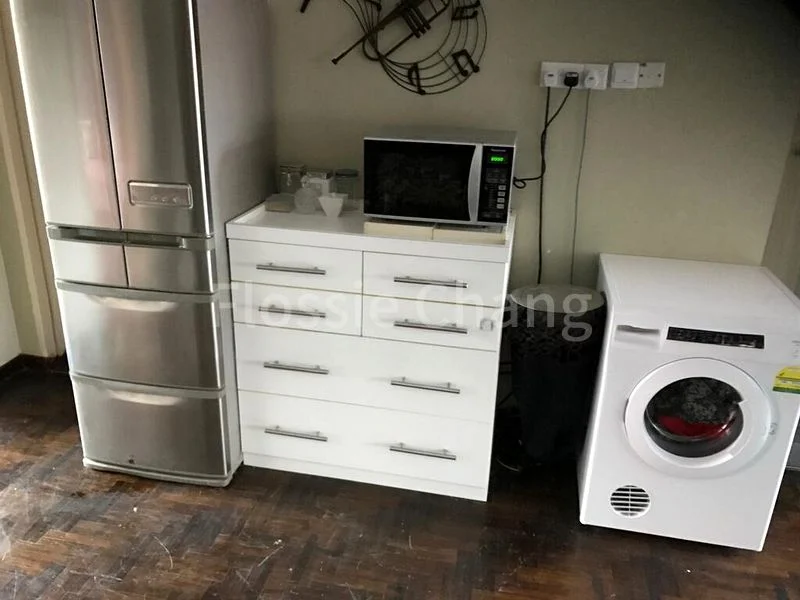 Common Room (Condo) for Rent in  Lakepoint Condominium - Image 9