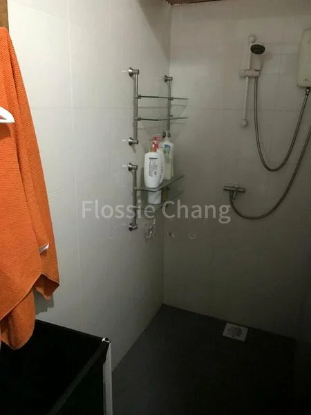 Common Room (Condo) for Rent in  Lakepoint Condominium - Image 3