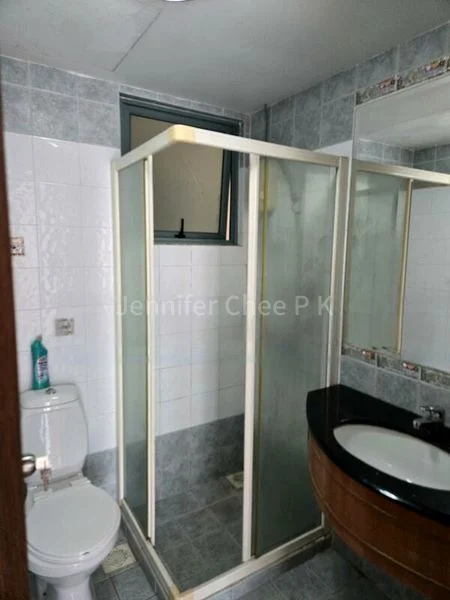 2 Bed Condo for Rent in  Chantilly Rise - Image 9