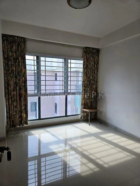 2 Bed Condo for Rent in  Chantilly Rise - Image 5