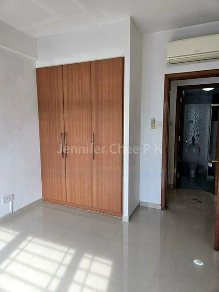 2 Bed Condo for Rent in  Chantilly Rise - Image 6