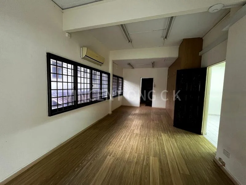 6 Bed Bungalow (Landed) for Sale in  Orchard Boulevard - Image 8