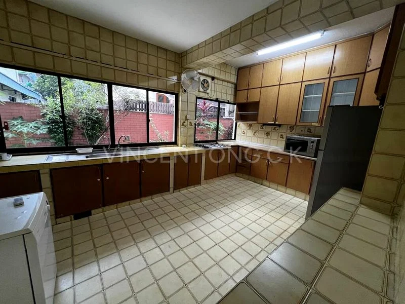 6 Bed Bungalow (Landed) for Sale in  Orchard Boulevard - Image 1