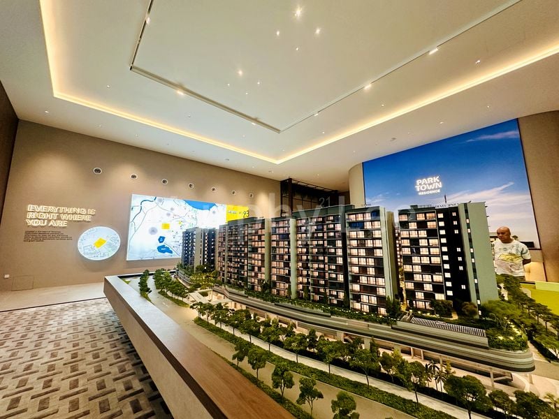 3 Bed Condo for Sale in Parktown Residence - Image 27