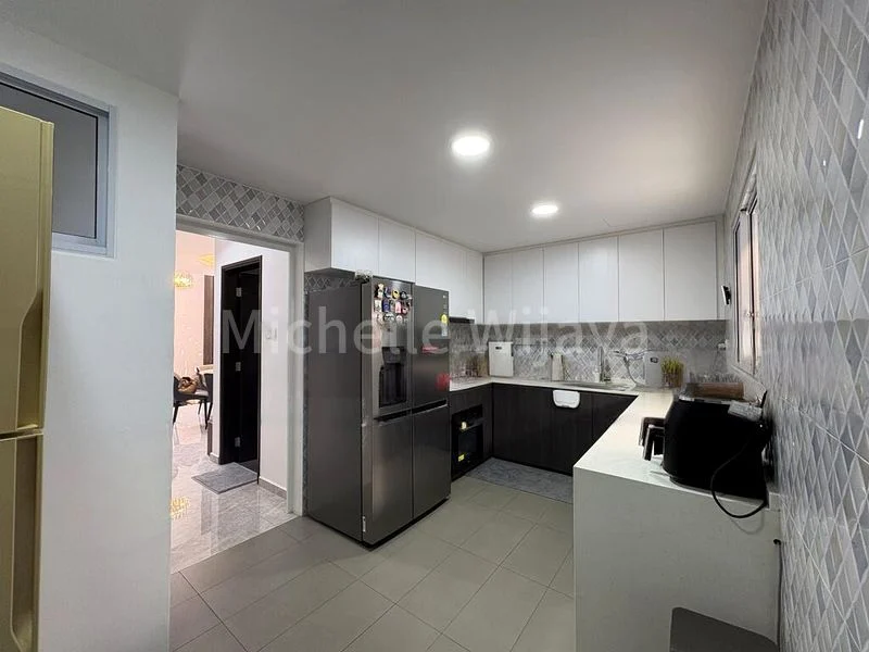 5 Bed Terraced House (Landed) for Sale in  Hougang Avenue 8 - Image 7