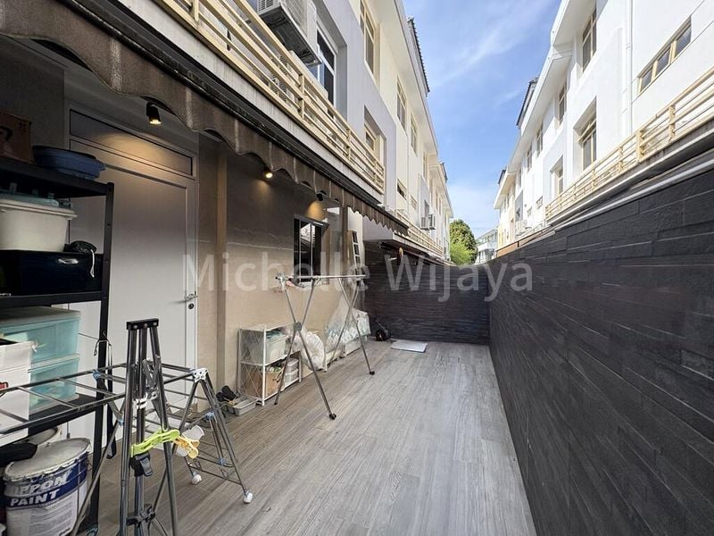 5 Bed Terraced House (Landed) for Sale in  Hougang Avenue 8 - Image 12