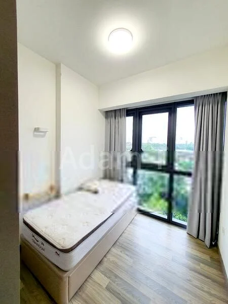 4 Bed Condo for Rent in  Lakeville - Image 4