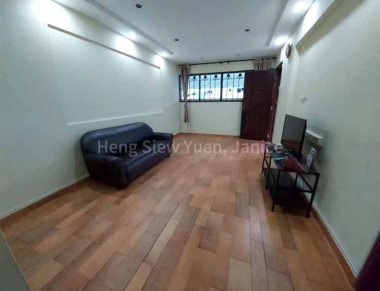 Room (HDB) for Rent in  111 Tampines Street 11 - Image 4