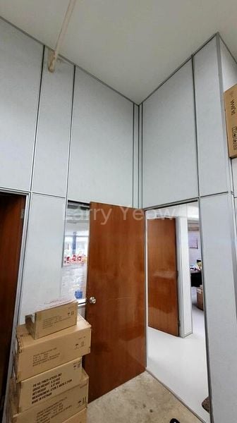 Light Industrial (B1) for Rent: Ubi Techpark - Image 1