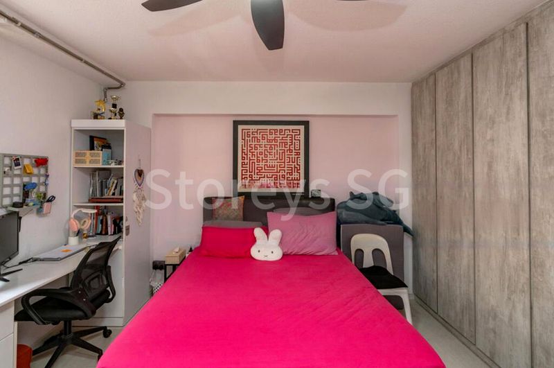 5 Room (5I) HDB for Sale in  154 Simei Street 1 - Image 7